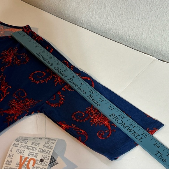 LuLaRoe NWT Blue And Red High Low Irma Shirt Size XS - Picture 6 of 8
